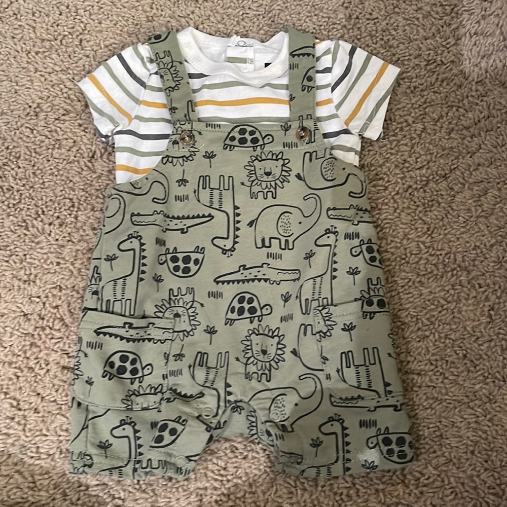 6-9 months - Zoo themed overalls.